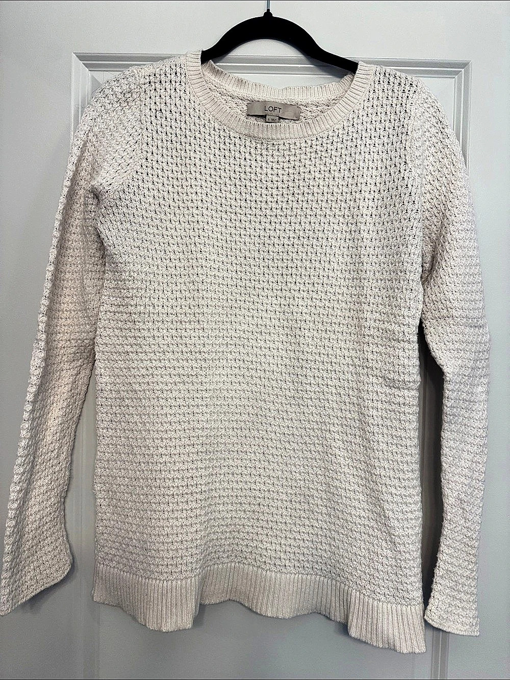 LOFT Knit Crew Neck Sweater in Cream Size Small